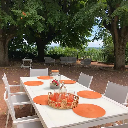 La Souveraine Saint-Genis-Laval Esterno foto